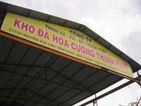BẢNG HIỆU ĐÁ HOA CƯƠNG